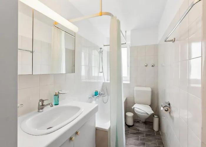 Apartment Altwiesenstrasse 144