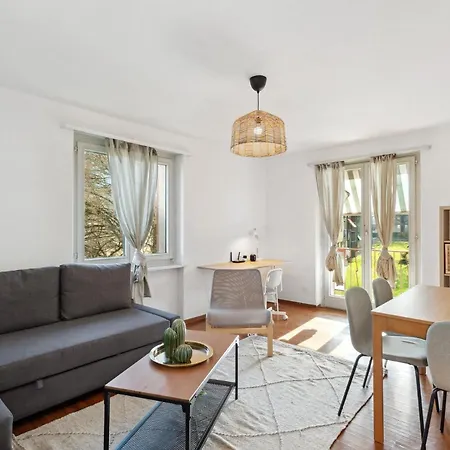 Altwiesenstrasse 144 شقة