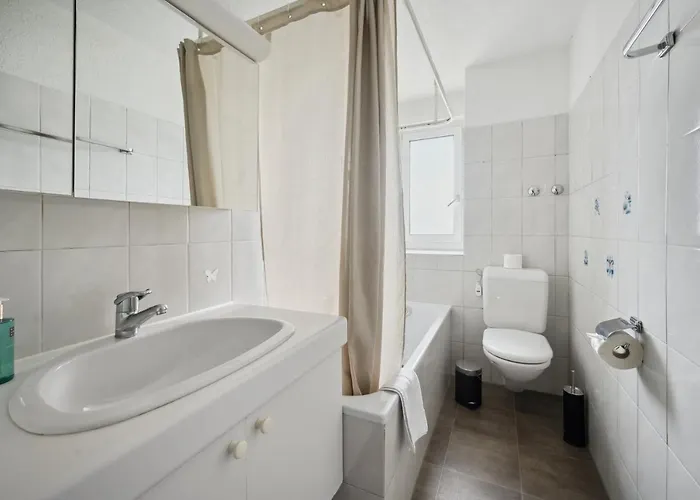 شقة Altwiesenstrasse 144