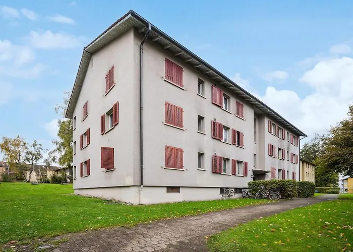 Altwiesenstrasse 144 * Zürich