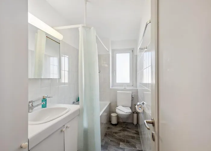 Altwiesenstrasse 144 زيورخ