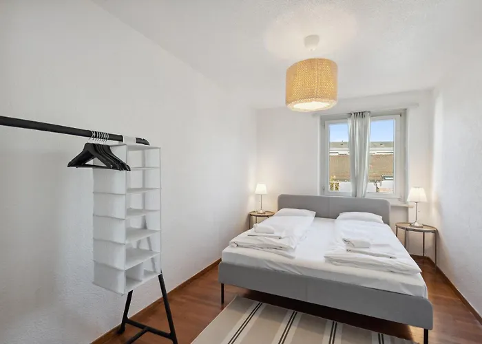 Altwiesenstrasse 144