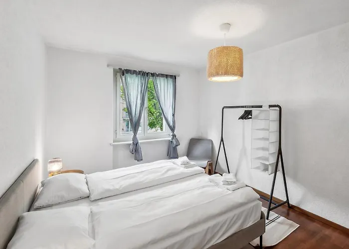 Altwiesenstrasse 144