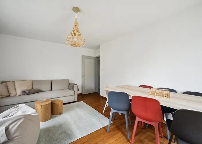 Apartment Altwiesenstrasse 144 *