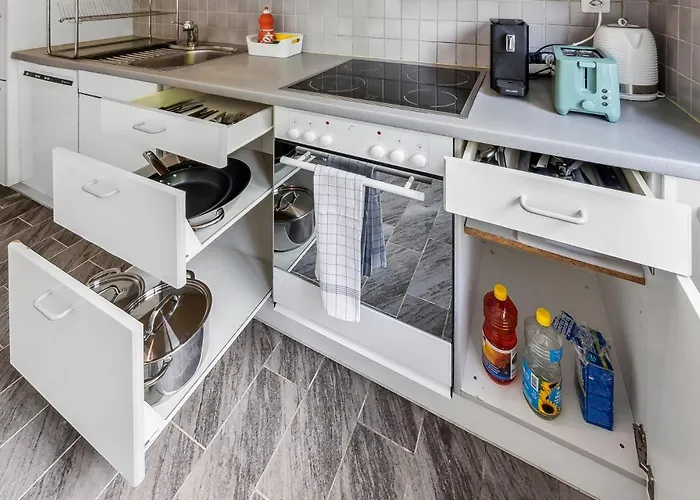 Altwiesenstrasse 144 Apartment *